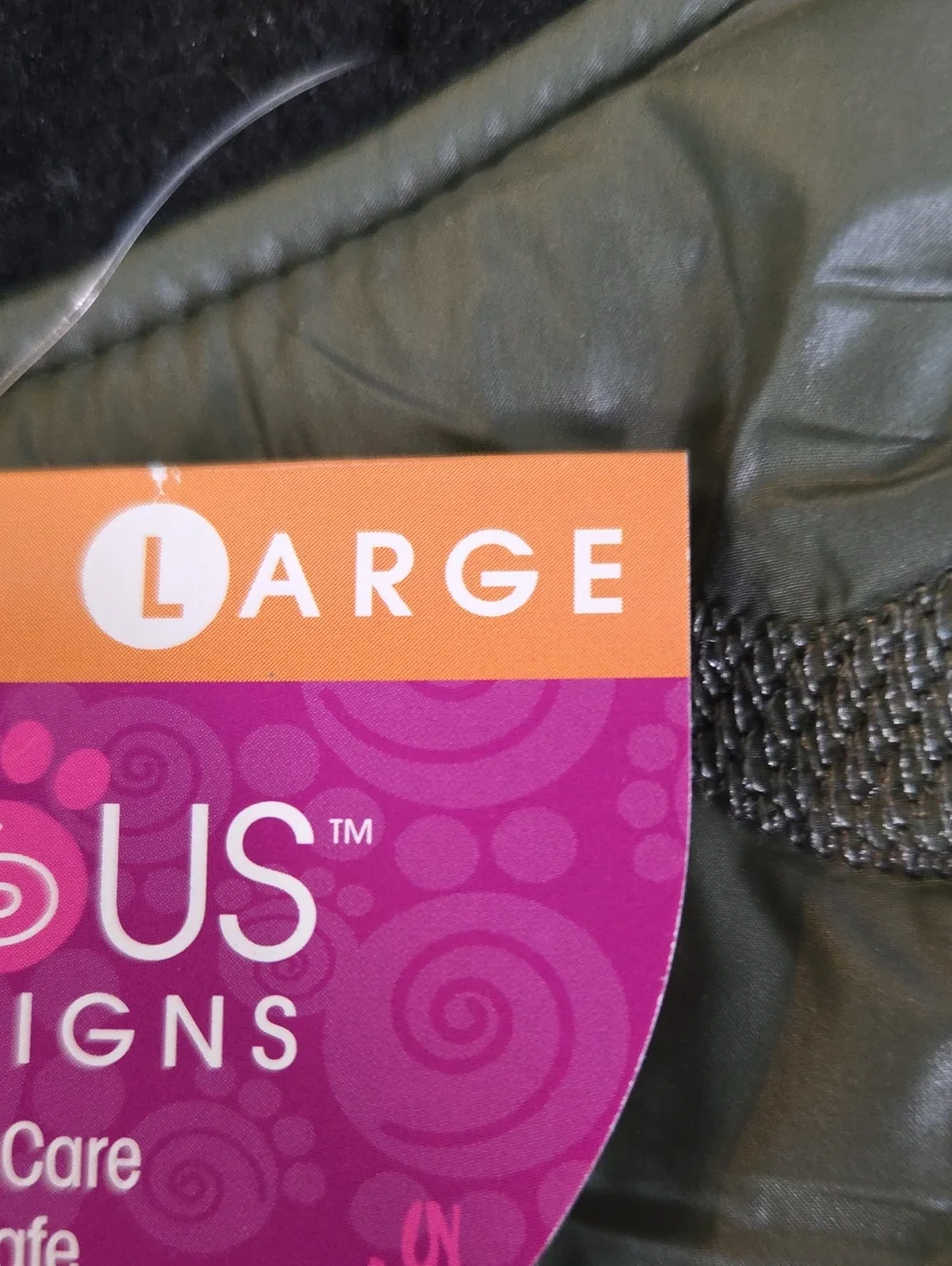 petrageous insulated olive