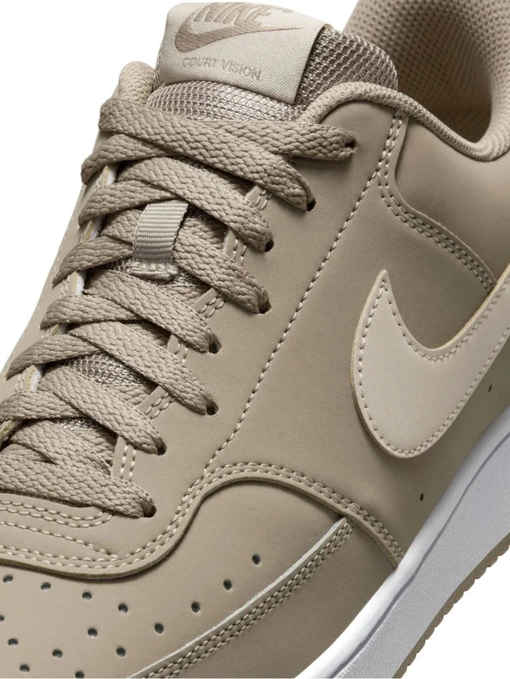Nike classic low