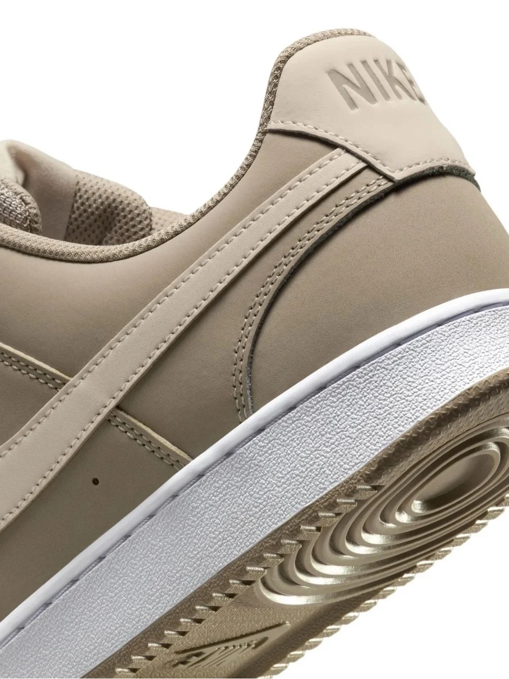Nike classic low