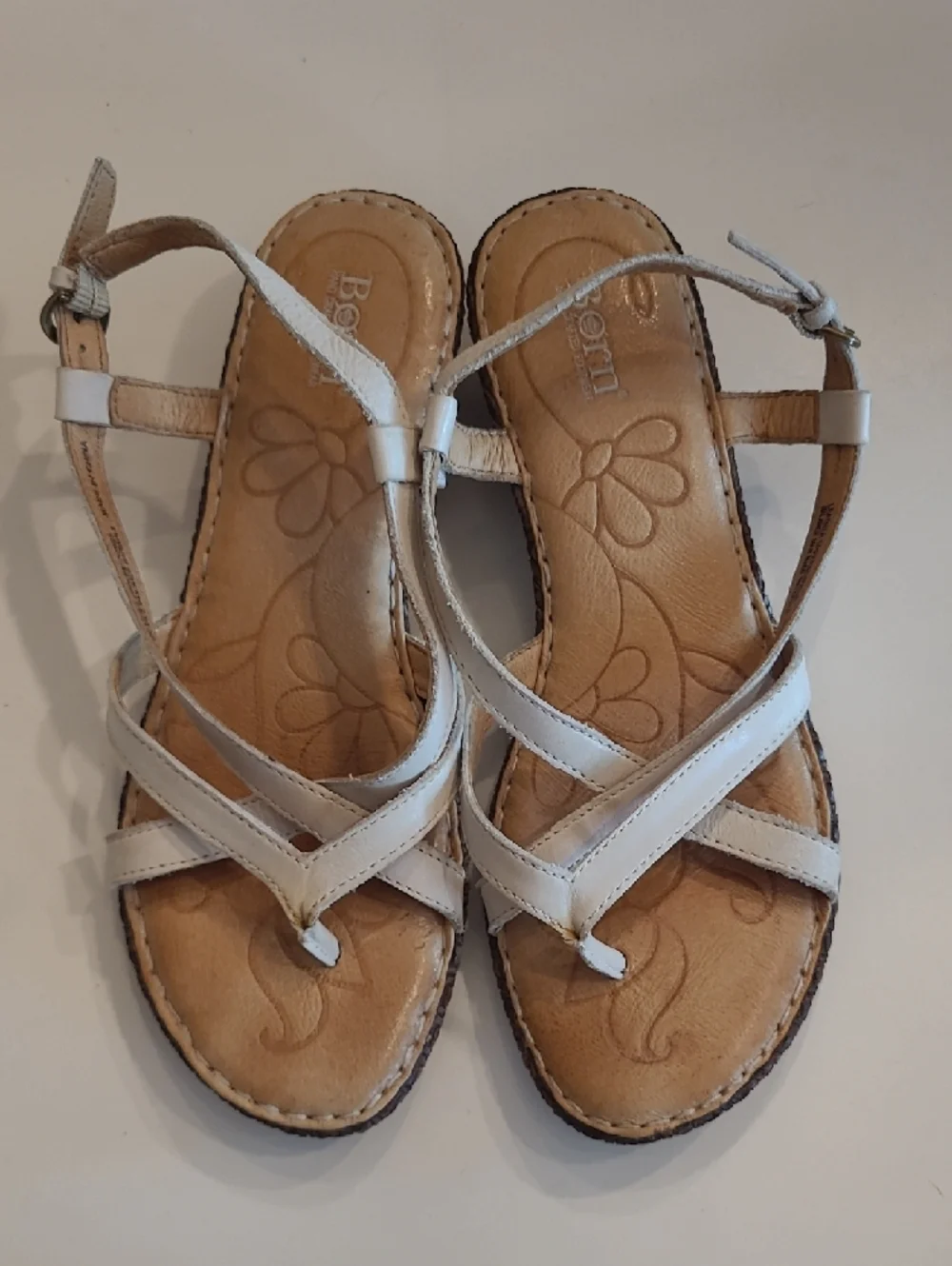 Born Sling Back Sandal Strappy Open Toe Leather Crisscross Wedge Low Stack Heels