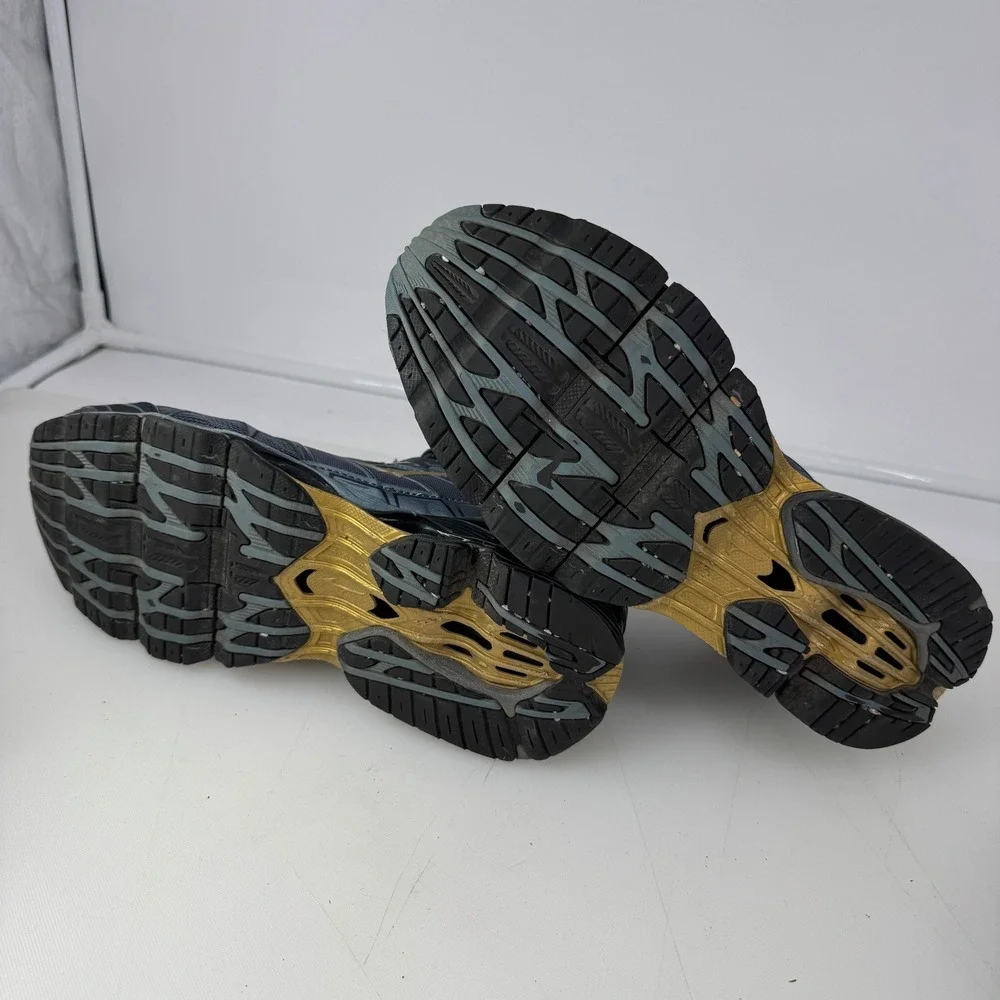 Mizuno cushioning returning business