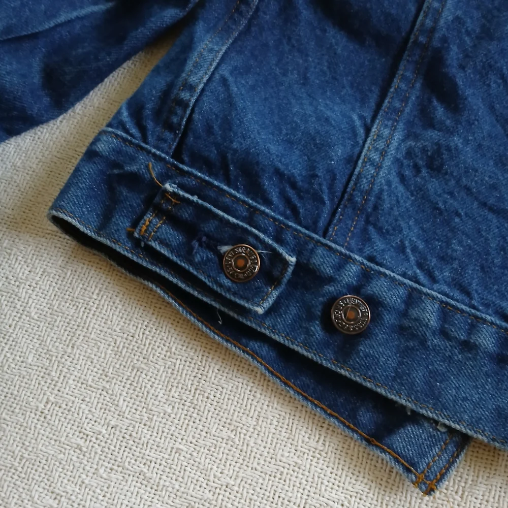 Levis levi size