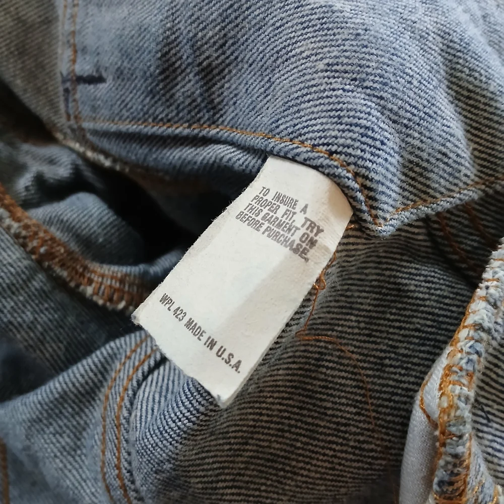 Levis levi size