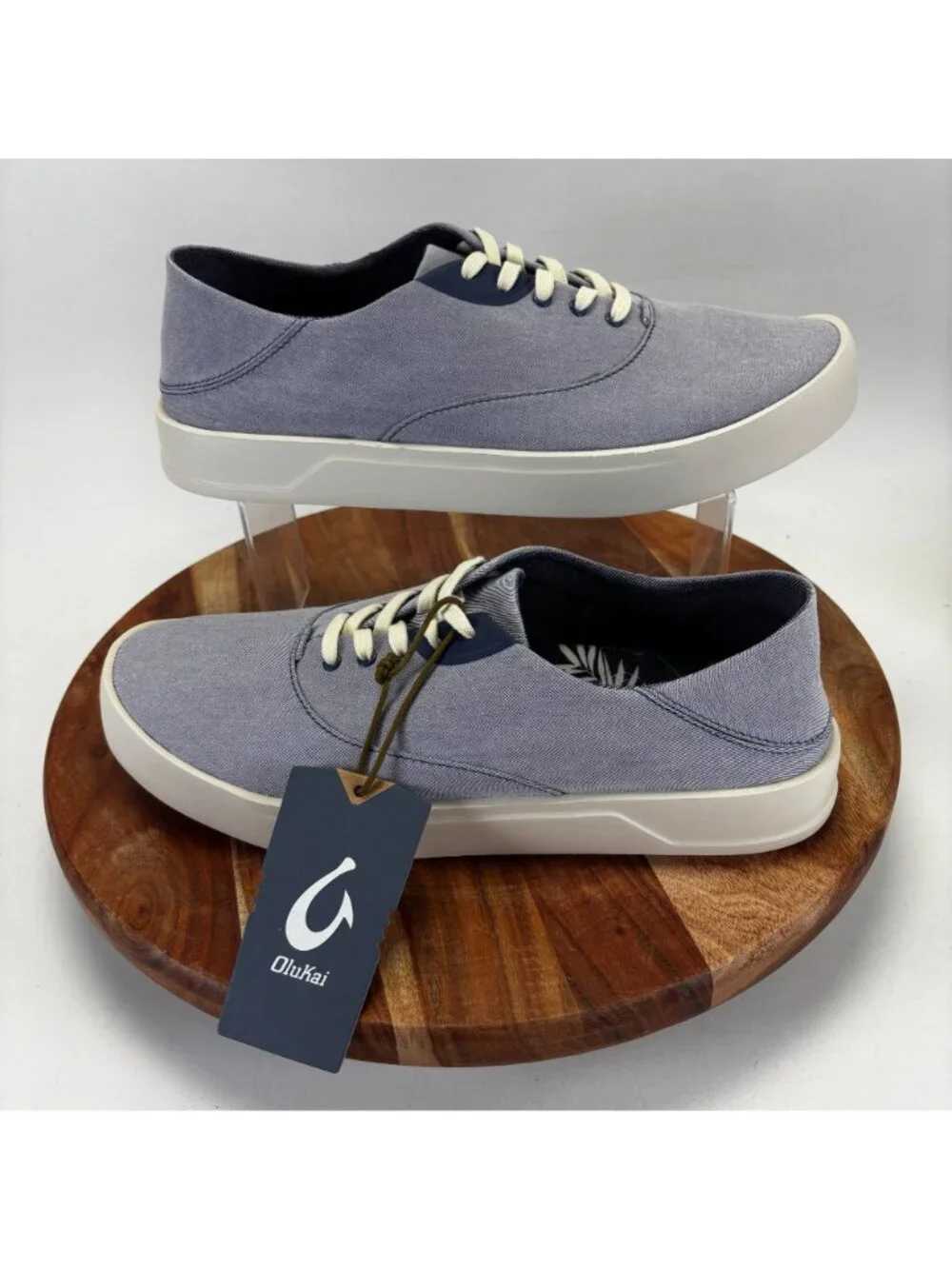 OluKai step into