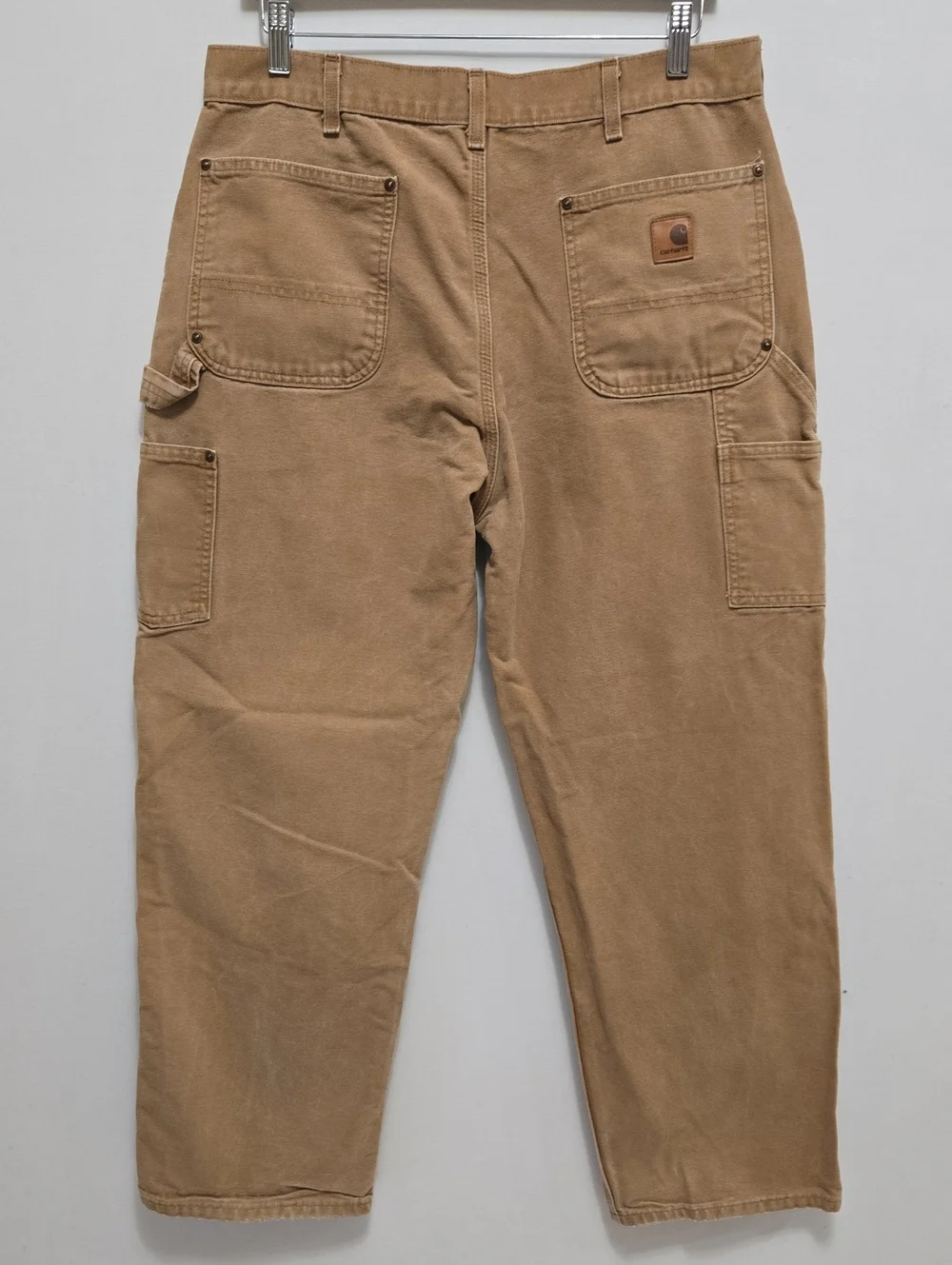 Carhartt b136 brown