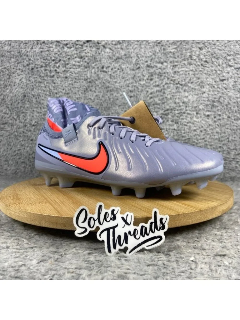 Nike item tiempo