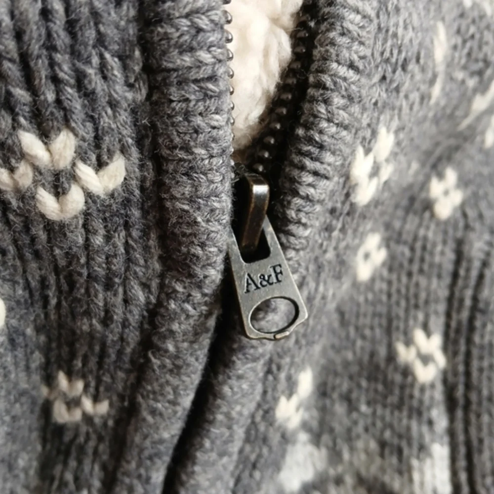 Abercrombie & Fitch abercrombie fitch