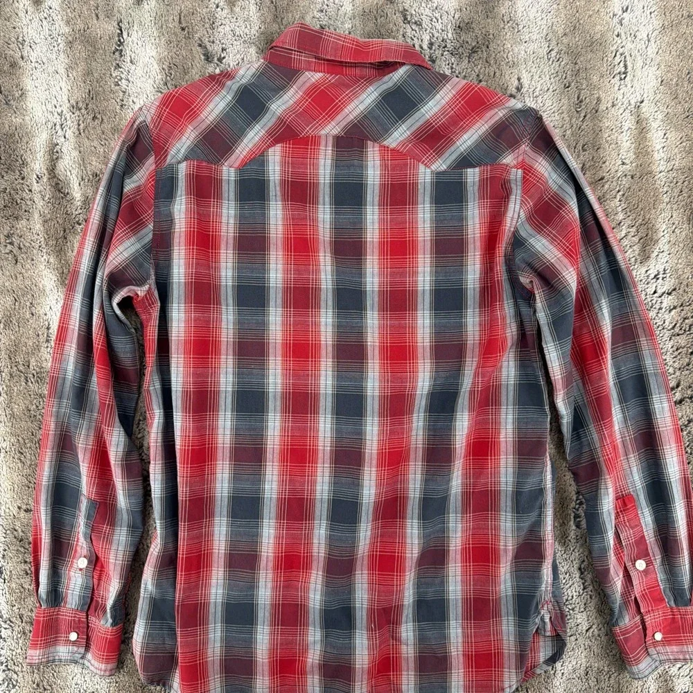 Levis excellent pre
