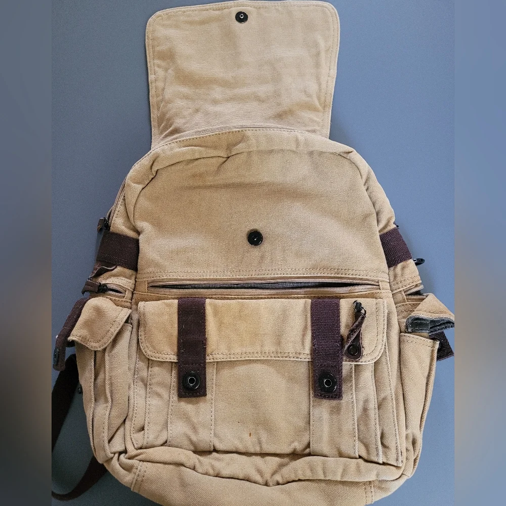 Fossil vintage canvas