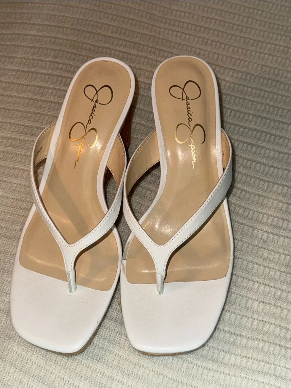Jessica Simpson chic white