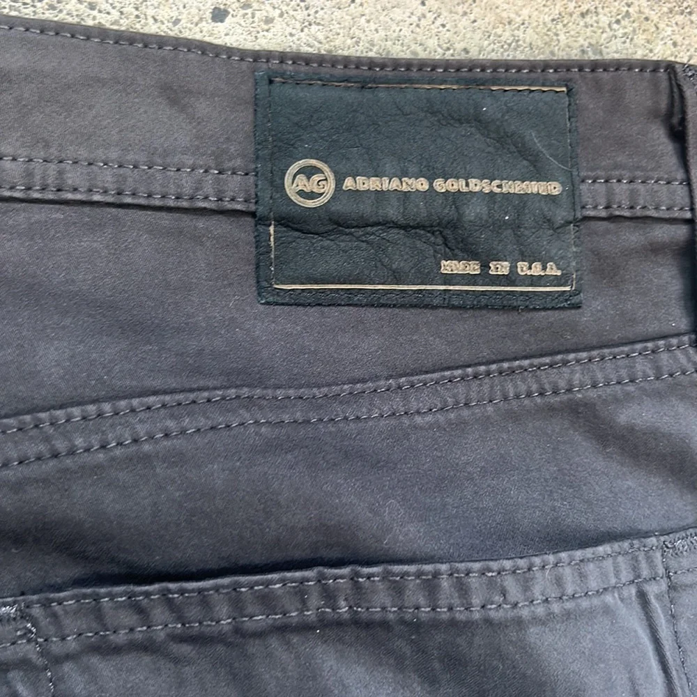 AG Adriano Goldschmied The Protege Straight Leg Jeans in Dark Gray Size 34x34