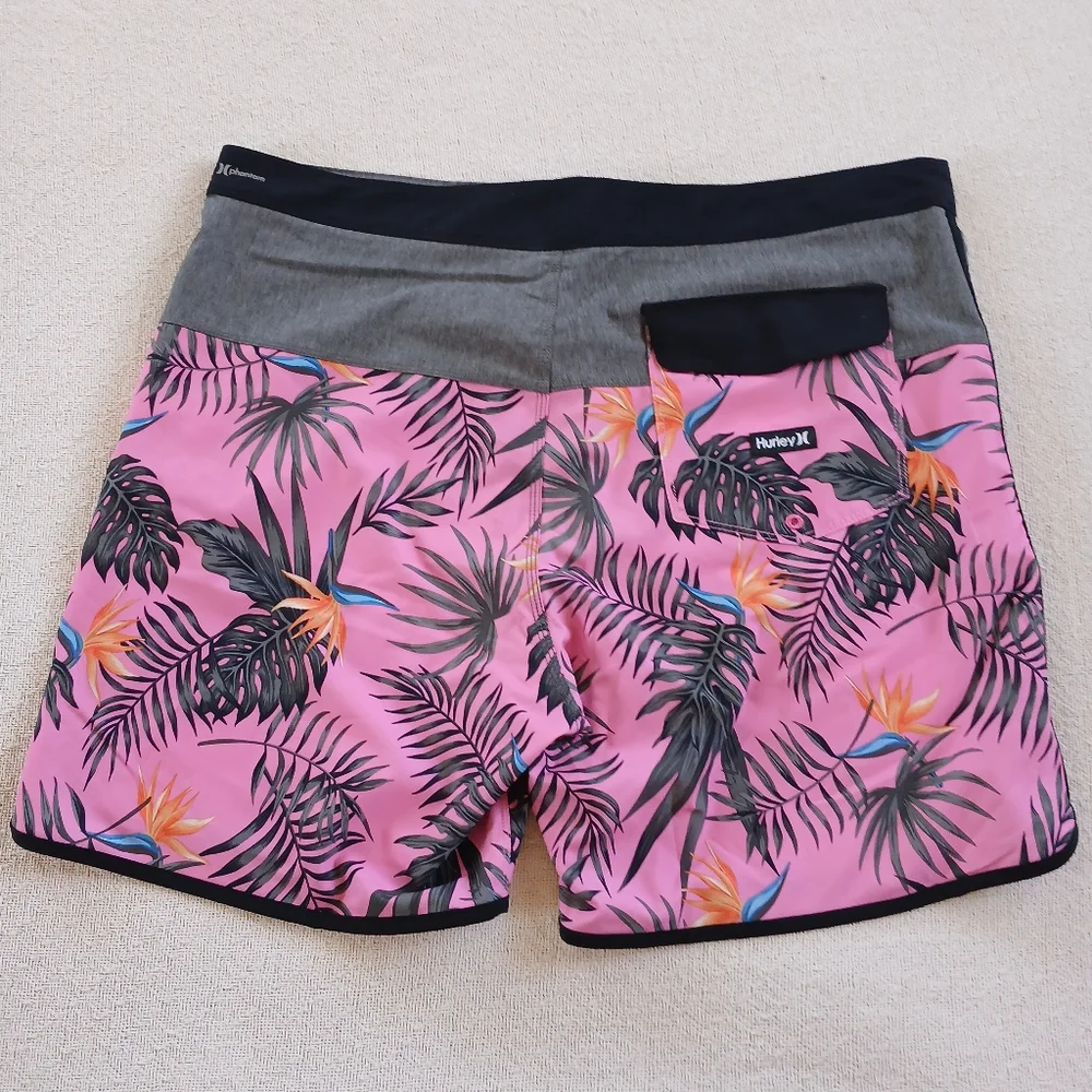 Hurley size 38