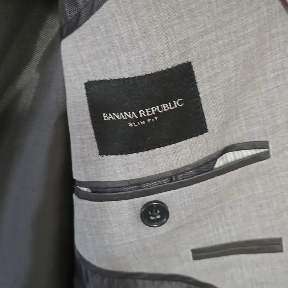 Banana Republic pre owned