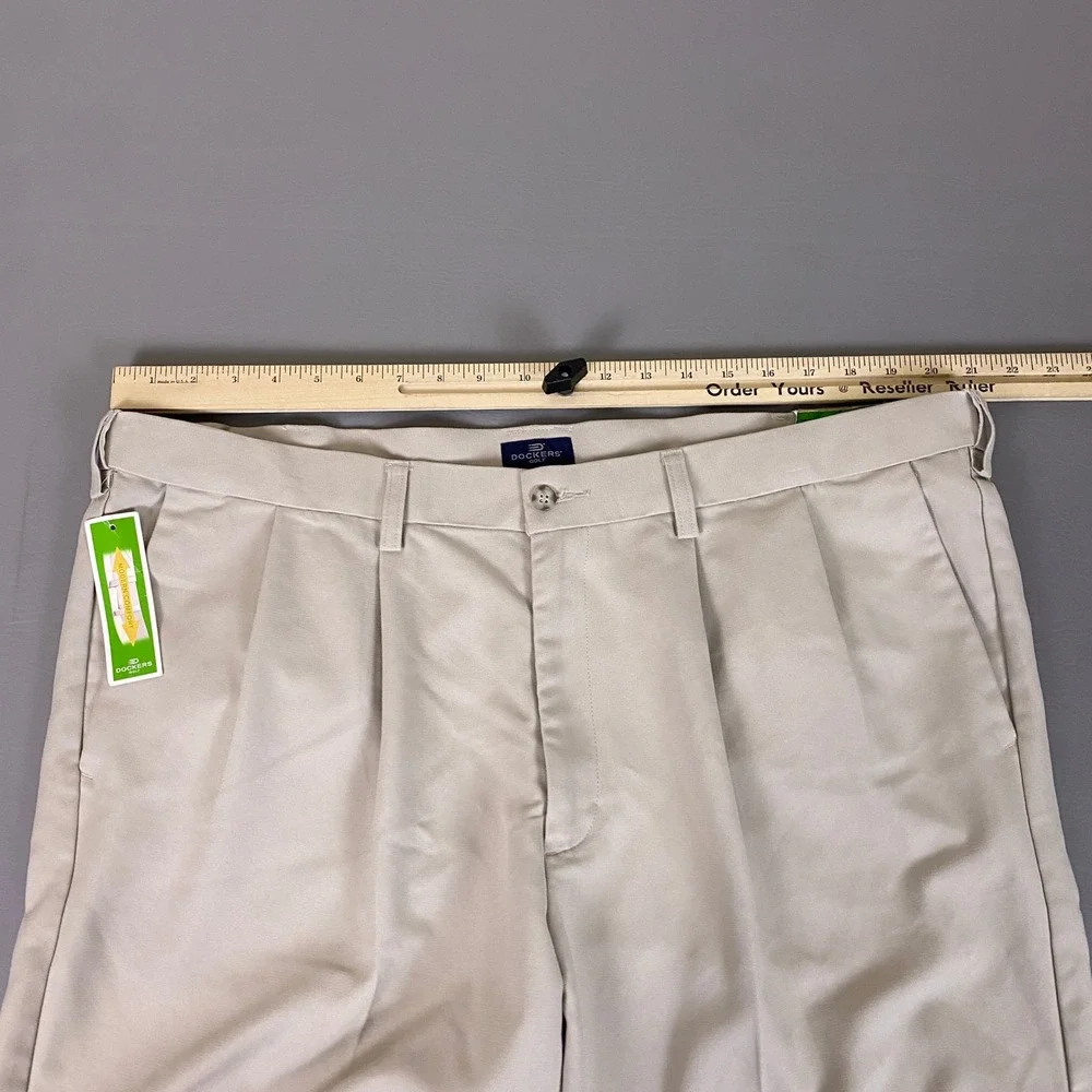 Dockers golf shorts