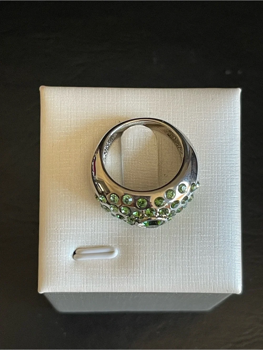 N/A elegant green