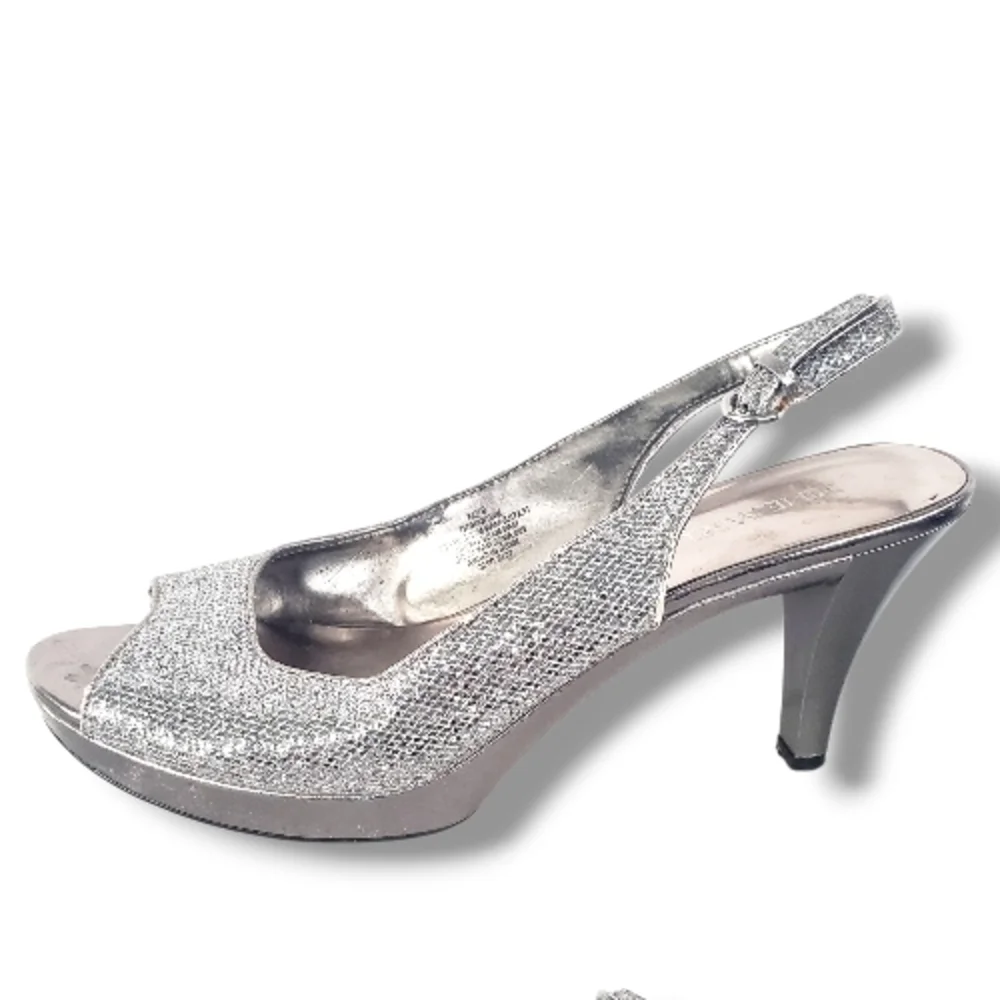 Nine West shimmering silver