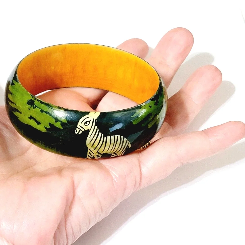 Unbranded color green