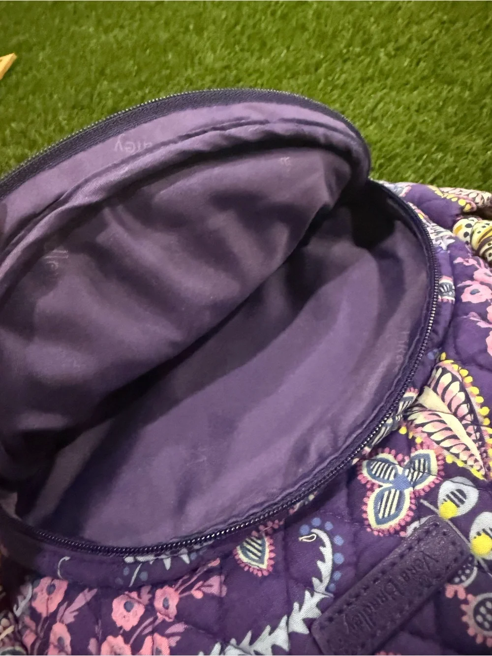 Vera Bradley see photos