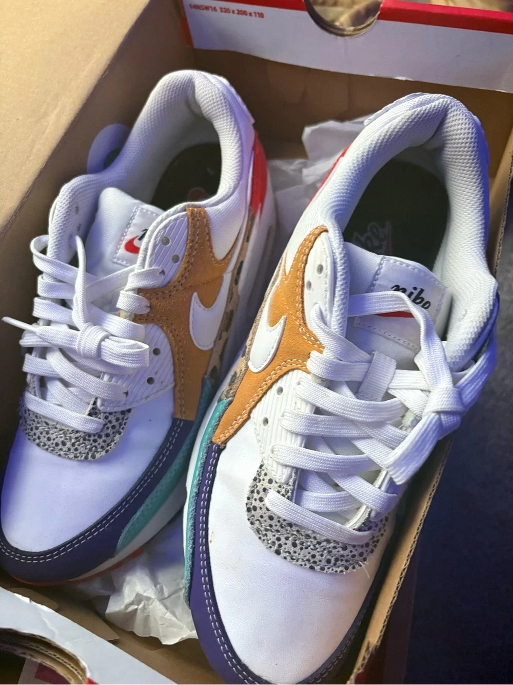Nike bright multicolor