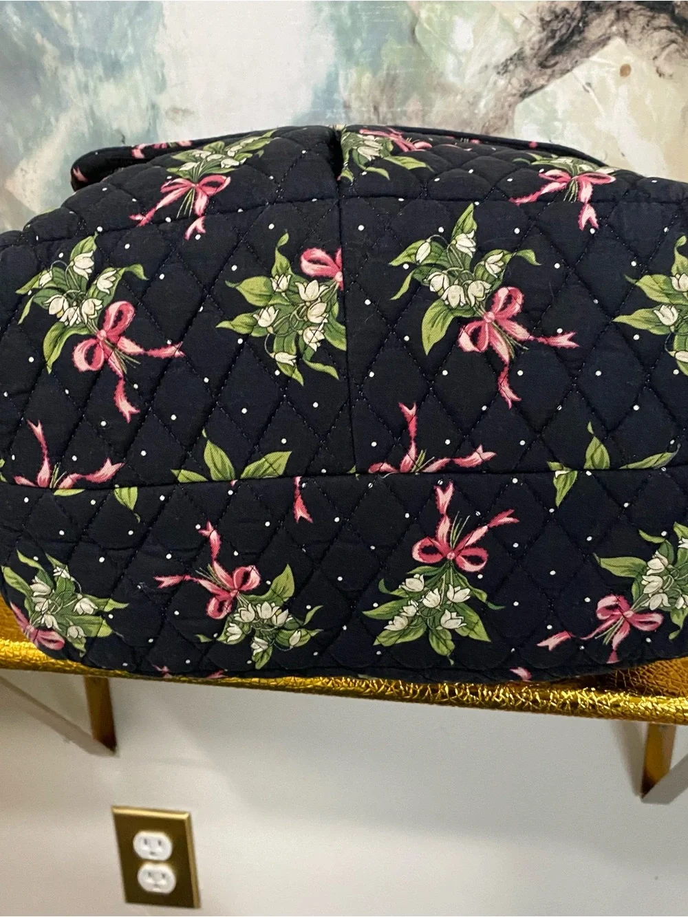 Vera Bradley bows stylish durable