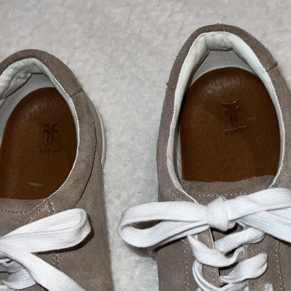 Frye kerry low