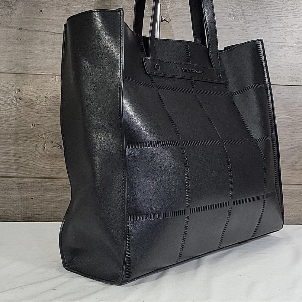 Vince Camuto vince camuto