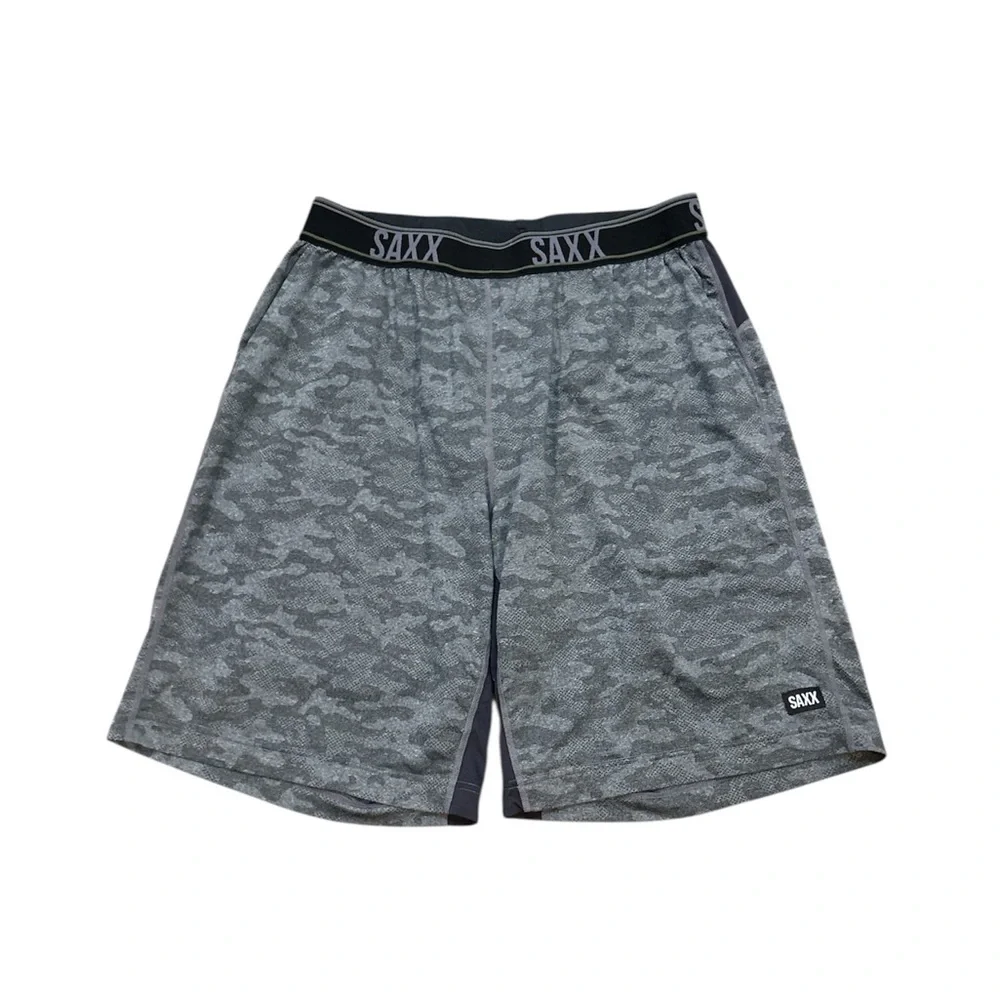 SAXX Men’s Size‎ Medium Legend 2N1 Camo Print Shorts