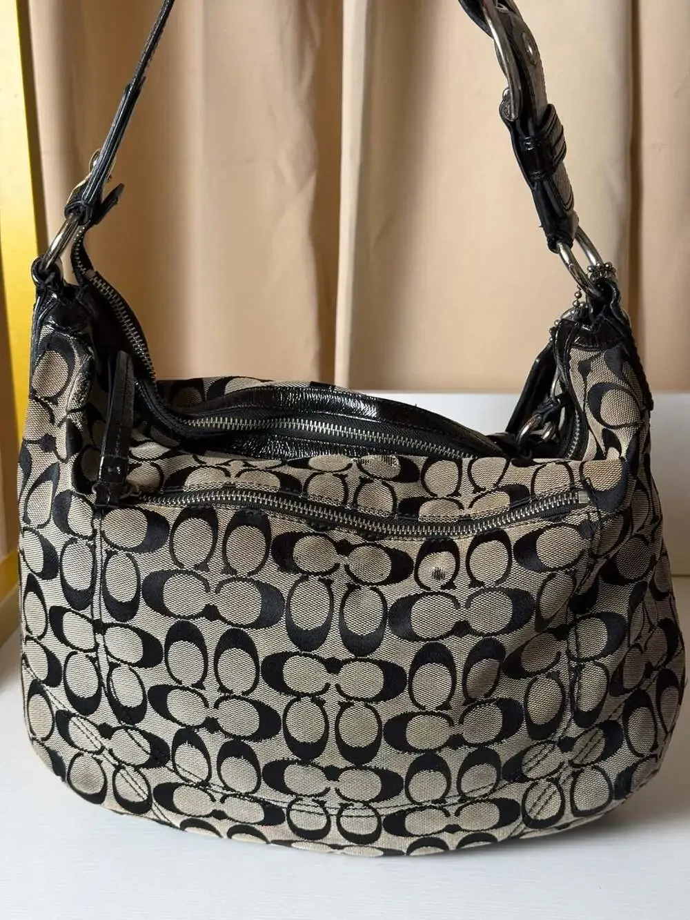 Coach tone one