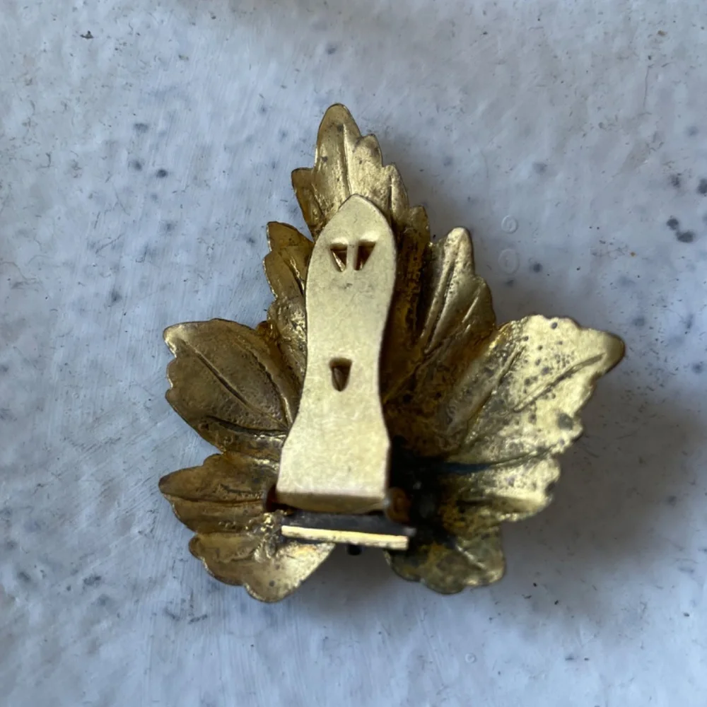 N/A vintage gold