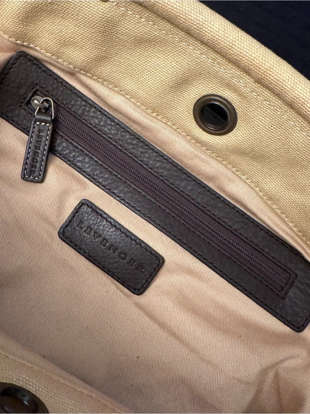 Levenger canvas tan