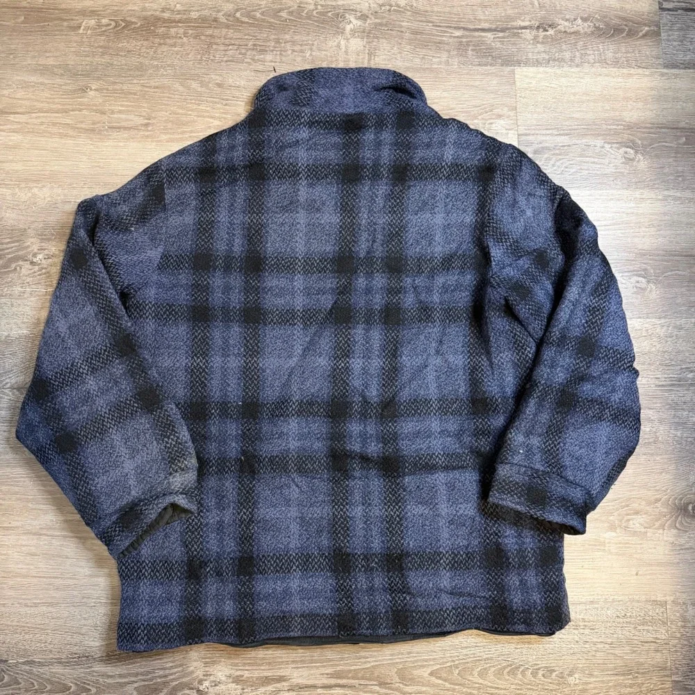 Woolrich style textured note
