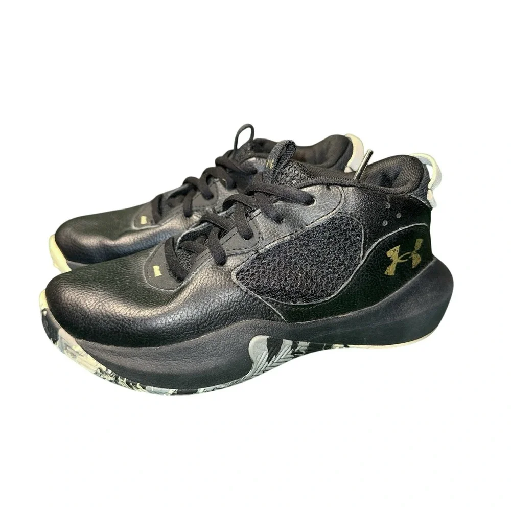 Under Armour Jet 21‎ Kids Basketball Shoes Black Gold 3025618-001 Size 1.5Y