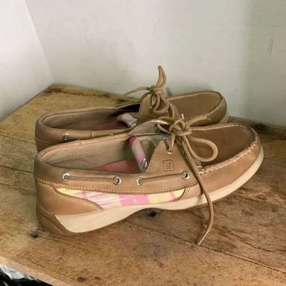 Sperry brown leather