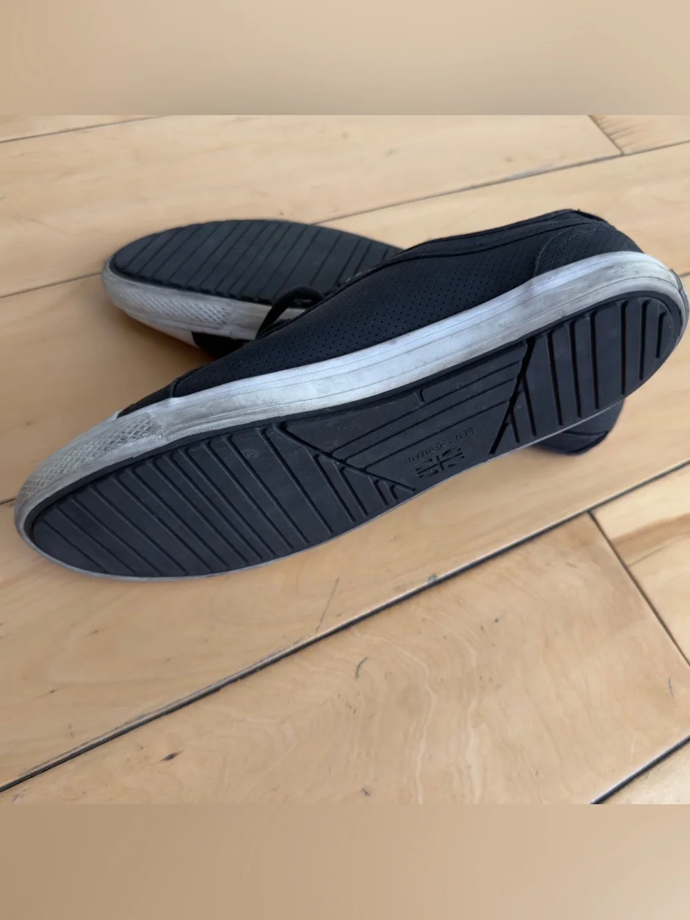 Ben Sherman comfortable black
