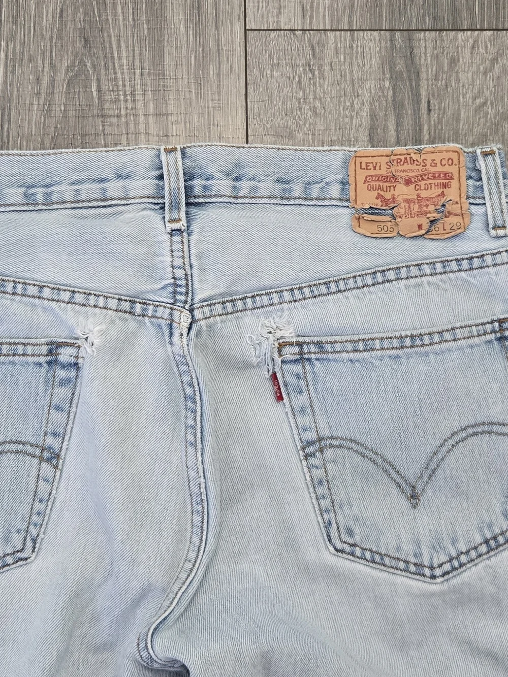 Levis levi’s 505
