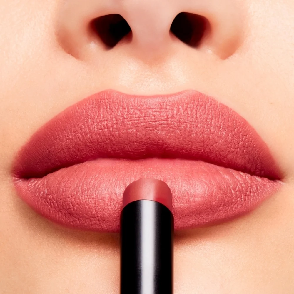 MAC Cosmetics mega bold