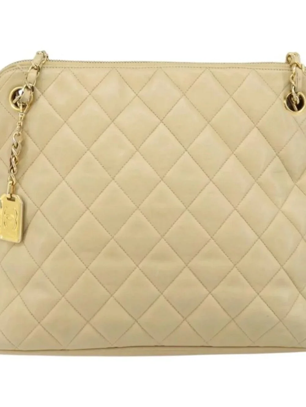 CHANEL brand	chanel color	beige