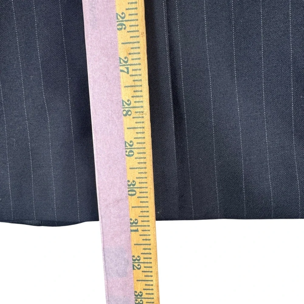 Jos A Bank Mens 44R Suit Jacket Navy Blue Pinstripe 100% Wool 2 Button Blazer