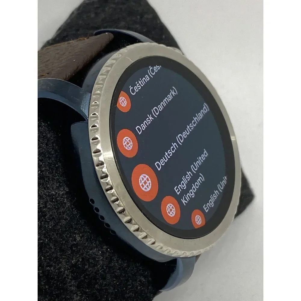 Fossil very email
