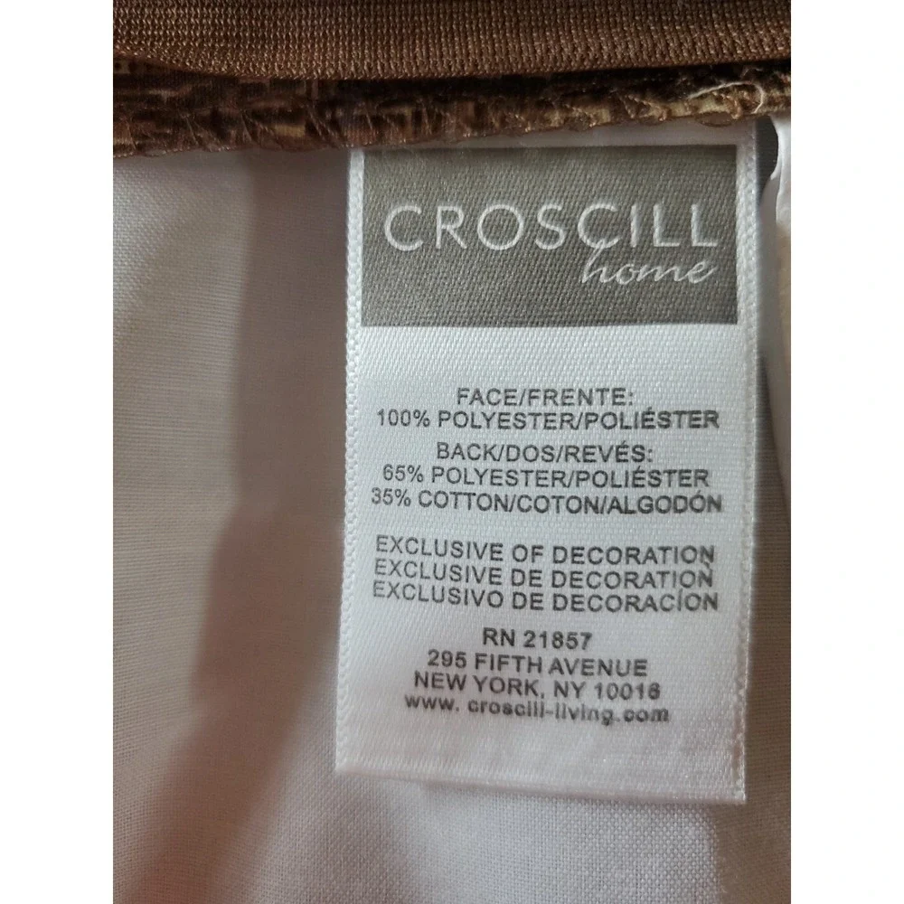 Croscill very good