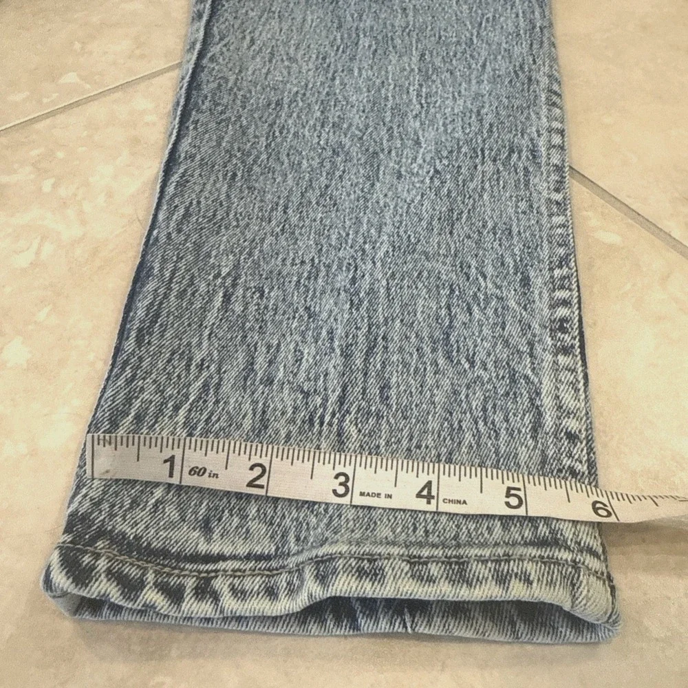 Pure Jeanswear polyurethane them
