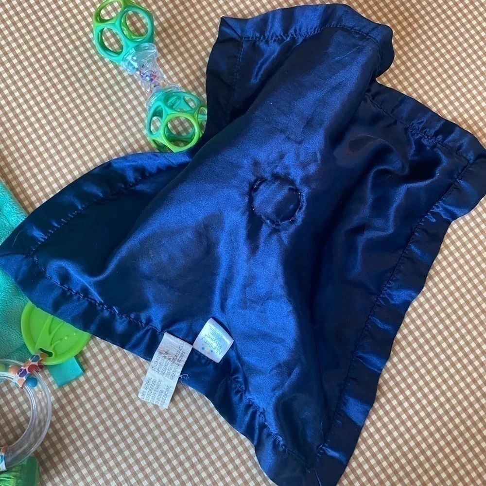 Bright Starts bundle taggies