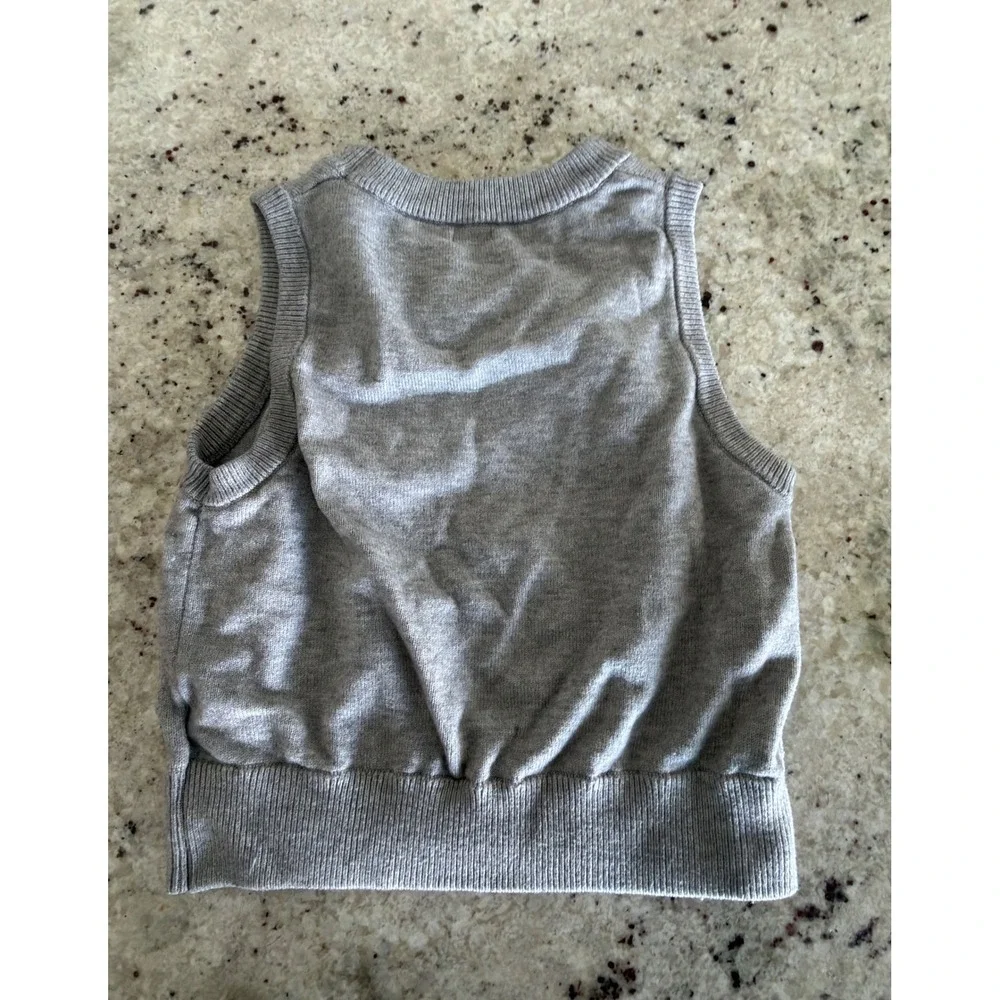 Cotton On layers holes