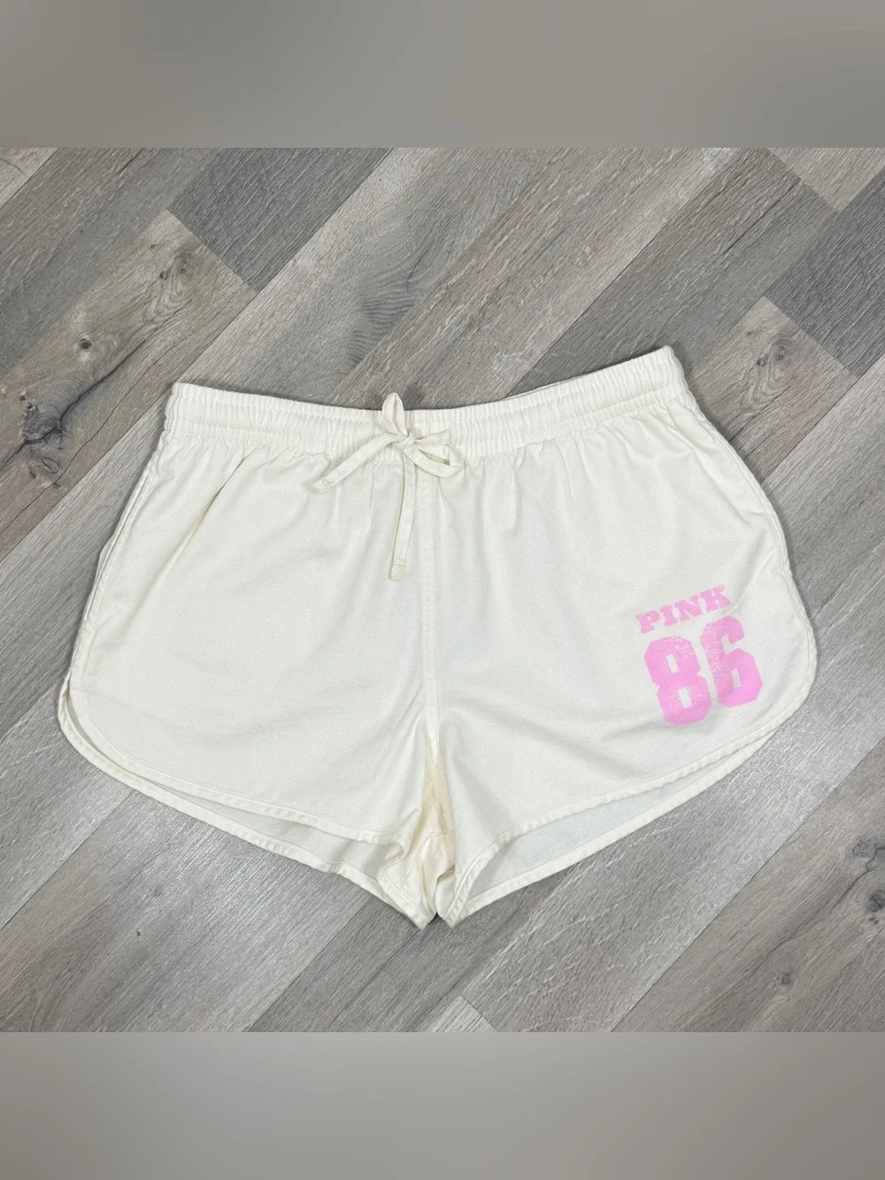 PINK Victorias Secret pink by