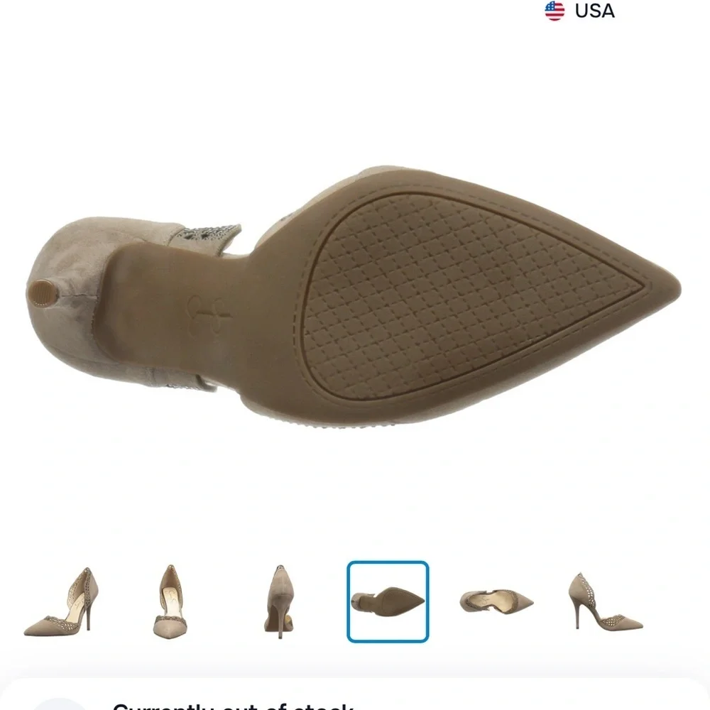 Jessica Simpson out pointed