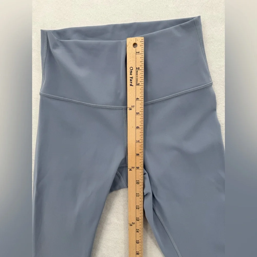 lululemon athletica train retention date