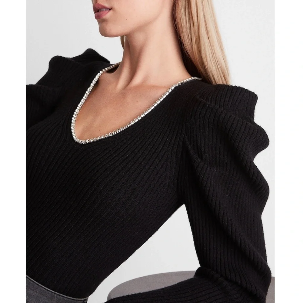 Express features fabric