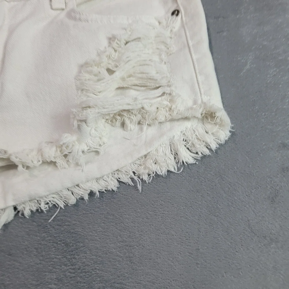 Pistola Denim Shorts Womens 30 White‎ Distressed Cut-Off Frayed P4821IS Summer