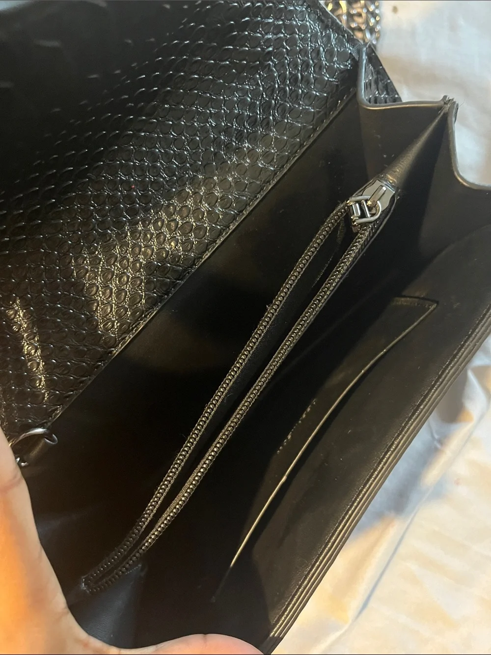 N/A elegant black