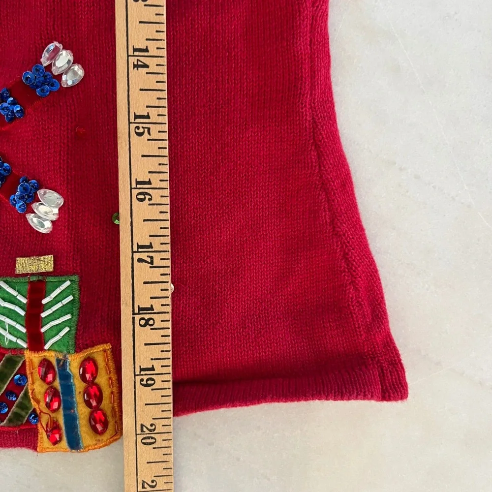 Chadwicks red knit